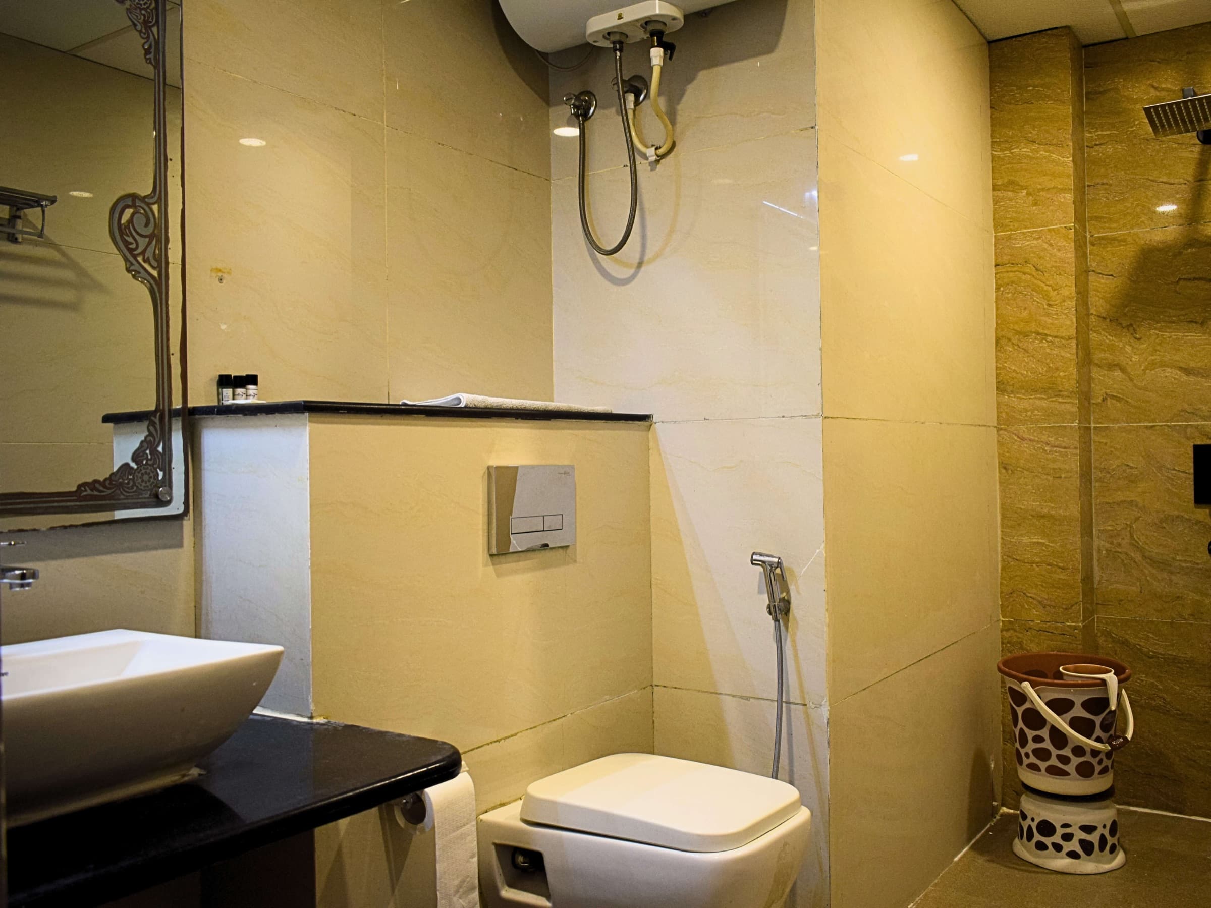 Suite at Hotel President Crown, Greater Noida 4